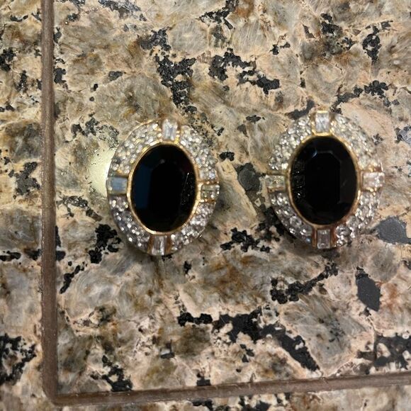 Givenchy Paris New York Vintage Black Onyx Crystal Gld Tn Vintage Clip Earrings - Picture 2 of 14
